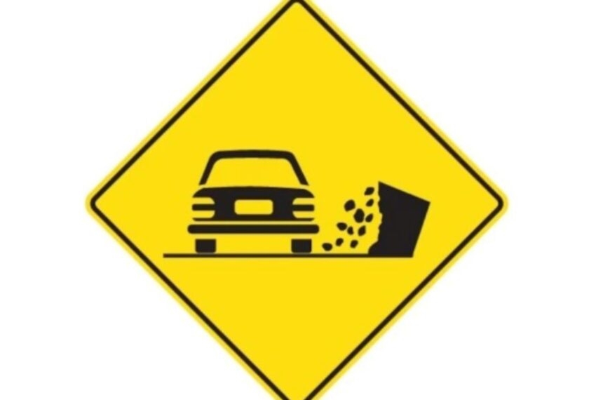 Qué significa esta señal de tránsito amarilla con un auto y piedras al costado | FM Avenida