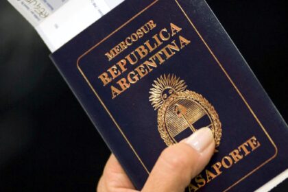 Quiénes tienen que hacer la actualización del Pasaporte en 2026 | FM Avenida