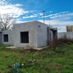 Río Tala: usurparon el barrio "25 viviendas" que fue abandonado en plena construcción por la empresa | FM Avenida