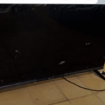 Robaron un televisor y lo dejaron abandonado | FM Avenida