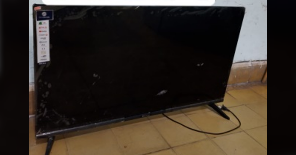 Robaron un televisor y lo dejaron abandonado | FM Avenida