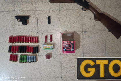 Secuestran armas de fuego tras un allanamiento por amenazas | FM Avenida