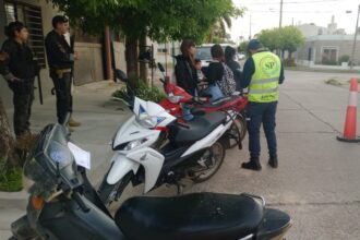 Sigue activo Inspector Botón SP, el grupo que avisa dónde hay controles de tránsito y que tiene más de mil usuarios | FM Avenida