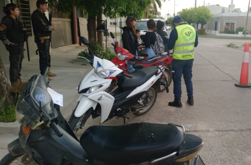 Sigue activo Inspector Botón SP, el grupo que avisa dónde hay controles de tránsito y que tiene más de mil usuarios | FM Avenida