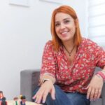 Silvia Severino, psicóloga: "Una de las dinámicas familiares más dañinas es cuando creces con un padre emocionalmente estable y una madre inestable" | FM Avenida