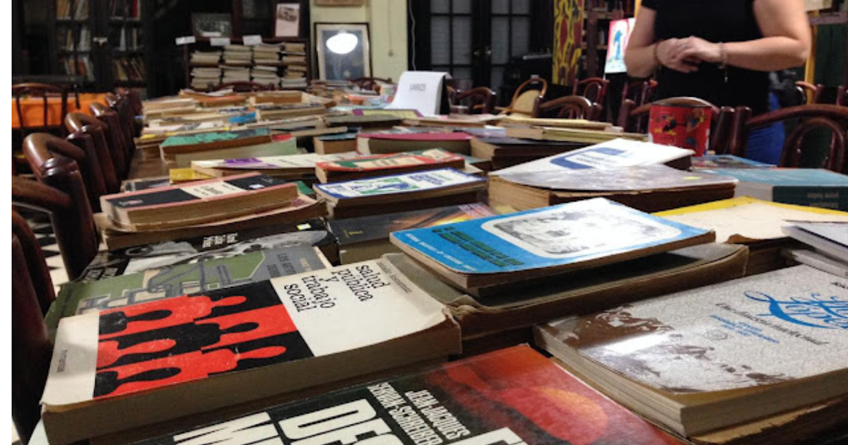 Suelta de libros en la Biblioteca Popular, este fin de semana | FM Avenida