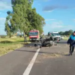 Tragedia en Ruta 2: accidente fatal en el arranque de Carnaval dejó un joven muerto en Castelli | FM Avenida