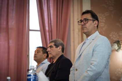 Tras el escándalo en el club Paraná, el bloque Acuerdo Vecinal pidió que De Rosa tome licencia preventiva | FM Avenida