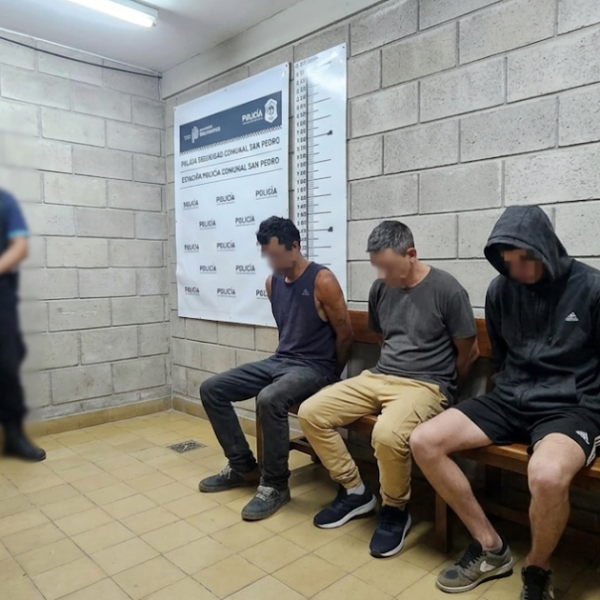 Tres aprehendidos por captura activa, resistencia a la autoridad y violencia de género | FM Avenida