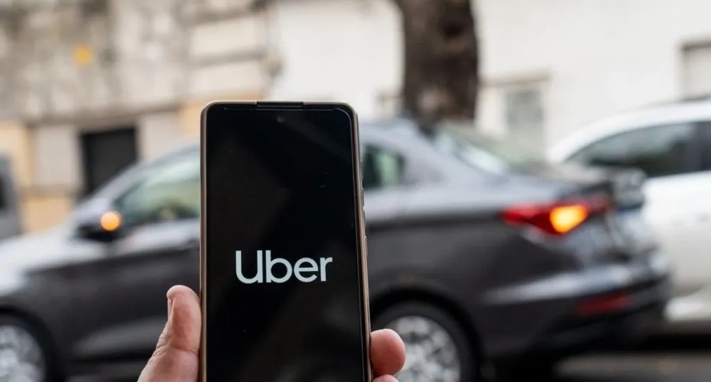 Uber comenzará a operar en Pergamino e invita a los taxistas a unirse a la plataforma | FM Avenida