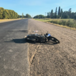 Un motociclista sufrió heridas graves tras despistar en la Ruta Provincial 1001 | FM Avenida