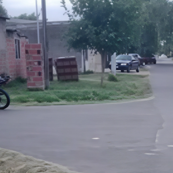 Una motociclista fue trasladada al hospital tras un choque entre una moto y un auto | FM Avenida