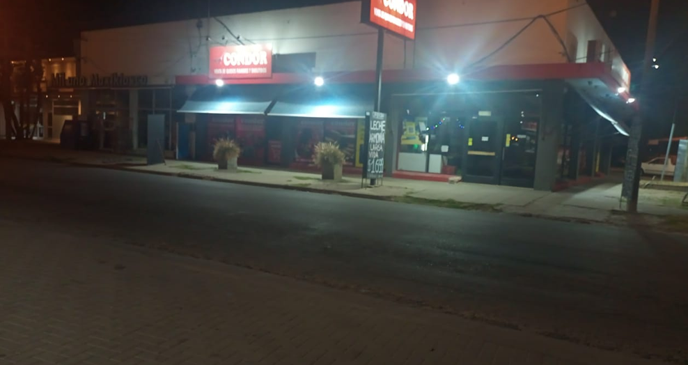 Una mujer resultó herida tras caer de una motocicleta cuyo conductor se fue del lugar | FM Avenida