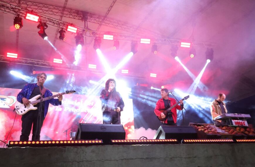 "Fue una confusión del momento, nunca hubo intención política”, dijo el líder de Los Moros tras la Fiesta del Durazno | FM Avenida