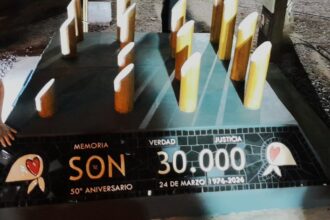 A 50 años del Golpe, David Pujol recordó la inauguración del monolito que hoy es el Monumento a los Desaparecidos | FM Avenida