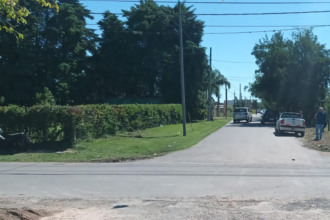 Accidente de tránsito en Rómulo Naón y Dr. Rojas: dos jóvenes hospitalizados | FM Avenida