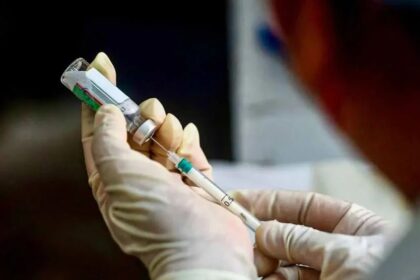 Advierten sobre la falta de vacunas del Calendario Nacional por demoras en los envíos de Nación | FM Avenida