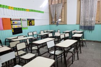 Alto acatamiento al paro docente: en San Pedro, no hay clases en escuelas primarias y jardines | FM Avenida