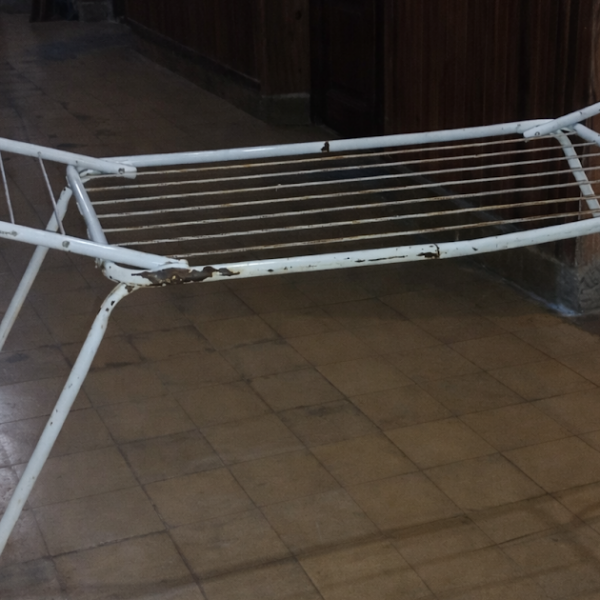 Aprehenden a un hombre de 31 años tras robar un ténder del patio de una vivienda | FM Avenida