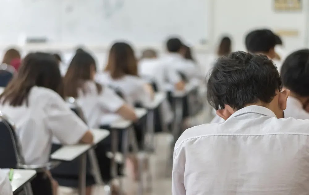 Autorizaron un aumento del 6,5% en las cuotas de los colegios privados a partir de abril | FM Avenida