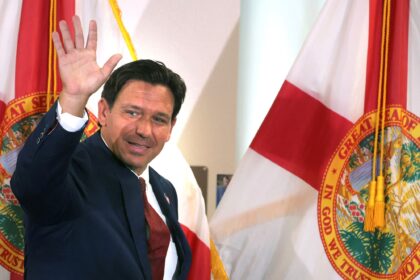 Buenas noticias para Florida: Ron DeSantis anunció 167,5 millones de dólares en subvenciones para mejorar la infraestructura en 34 comunidades rurales | FM Avenida