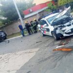 Choque entre dos patrulleros en Ezeiza: el accidente dejó tres efectivos heridos y graves daños en los móviles | FM Avenida