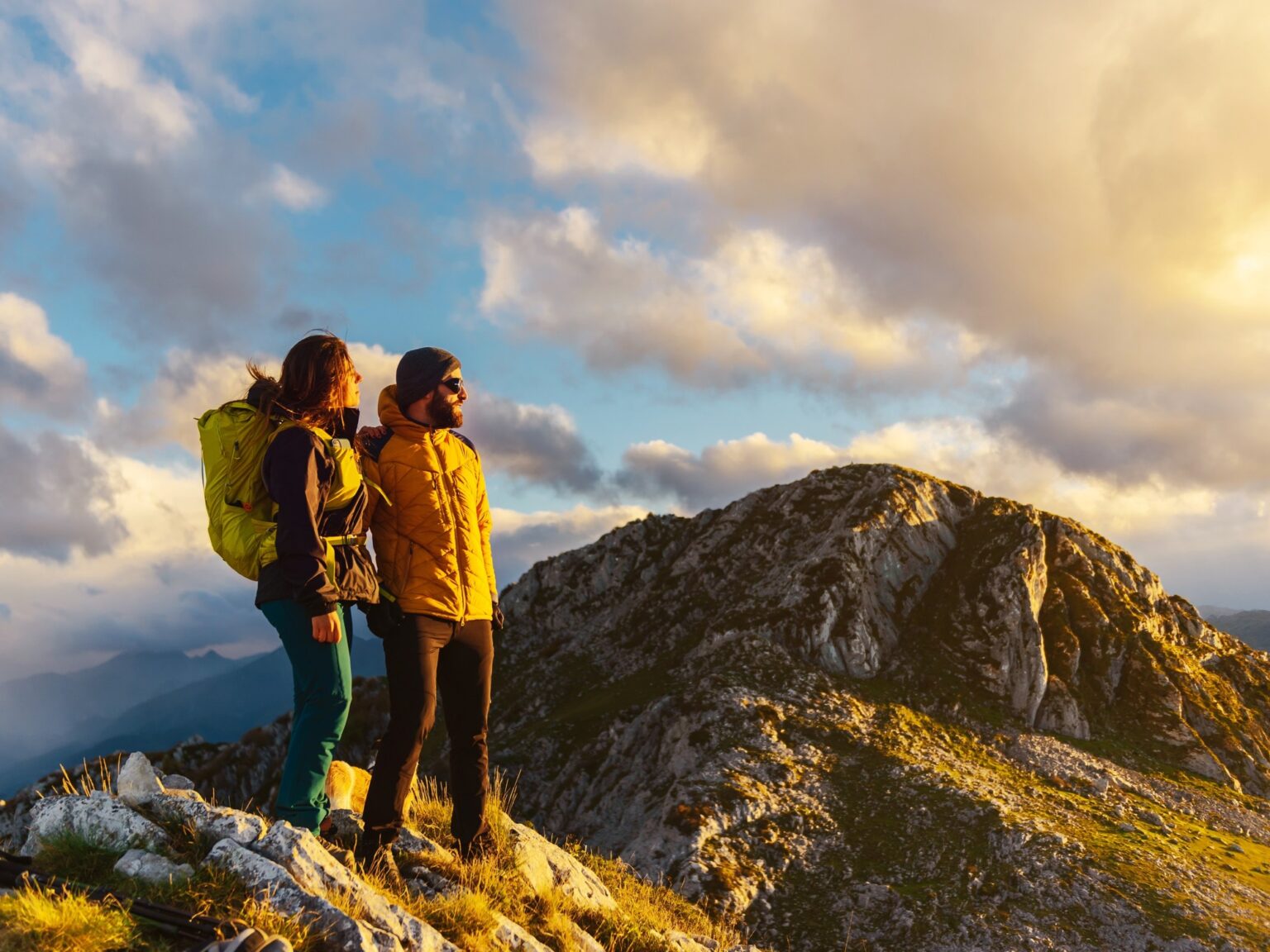 Cita del día, de Epicteto: "No vivas según tus propias reglas, sino en armonía con la naturaleza" | FM Avenida