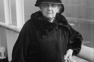 Cita del día, de Jane Addams: "El más grande obstáculo para la civilización es la pobreza" | FM Avenida