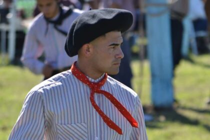 Derivan a Buenos Aires a jinete que cayó del caballo en la doma de El Fortín: piden cadena de oración | FM Avenida