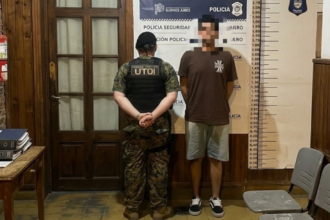 Detuvieron a un joven que atropelló a un policía al evadir un control de tránsito | FM Avenida