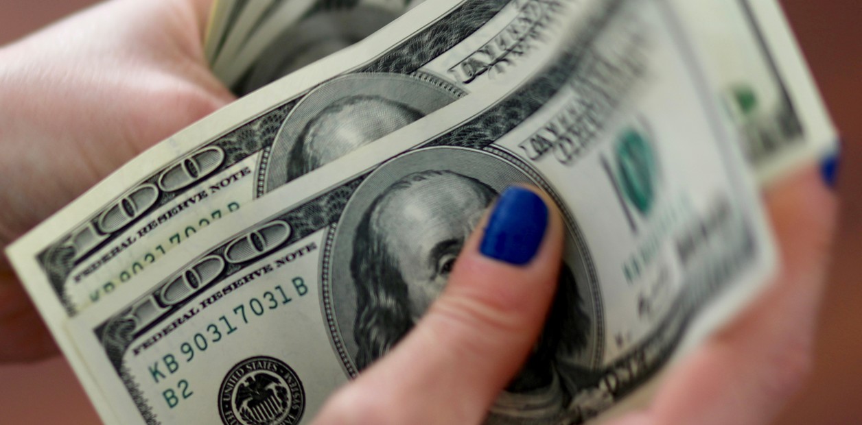 Dólar blue hoy: a cuánto cotiza este martes 17 de marzo | FM Avenida