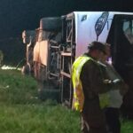 El Hospital atendió a 45 personas con distintas heridas tras el vuelco del colectivo | FM Avenida