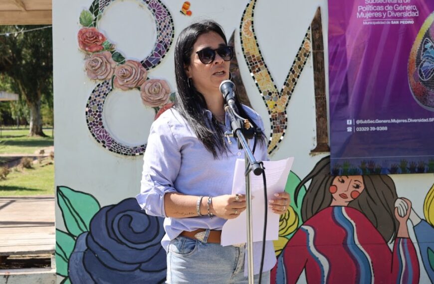 El Municipio encabezó un acto por el Día de la Mujer y presentó datos sobre atención de violencias | FM Avenida