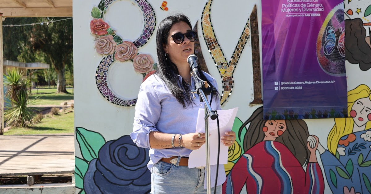 El Municipio encabezó un acto por el Día de la Mujer y presentó datos sobre atención de violencias | FM Avenida