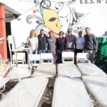 El Municipio y el Consejo Escolar iniciaron la entrega de mobiliario en instituciones educativas del distrito | FM Avenida