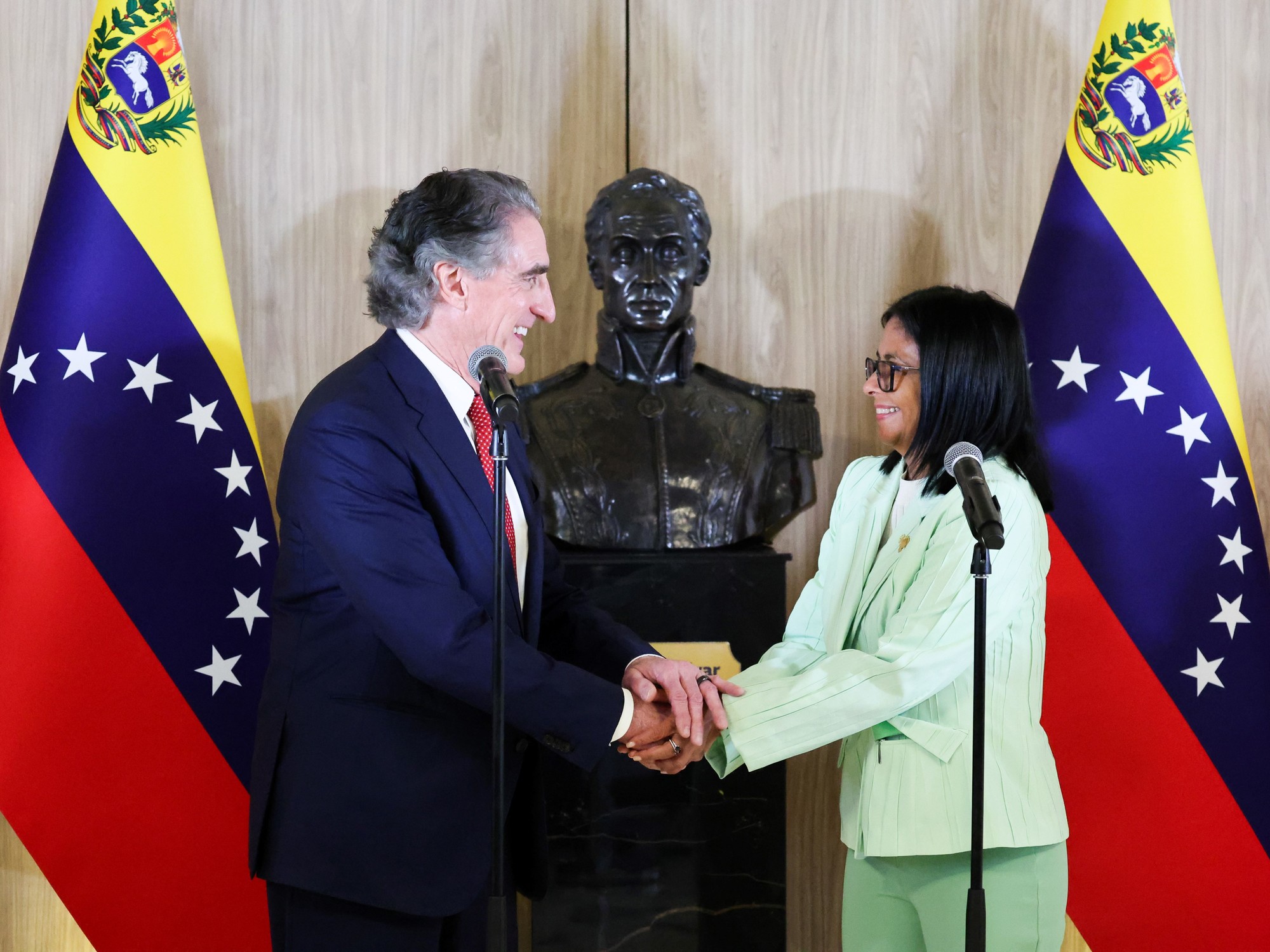 El Parlamento de Venezuela avanzó en la aprobación de una ley minera que favorece a Estados Unidos | FM Avenida