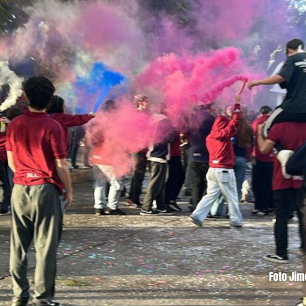 El Último Primer Día del secundario se desarrolla sin incidentes | FM Avenida