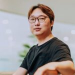 El hombre más inteligente del mundo reveló lo que piensa de Dios | FM Avenida