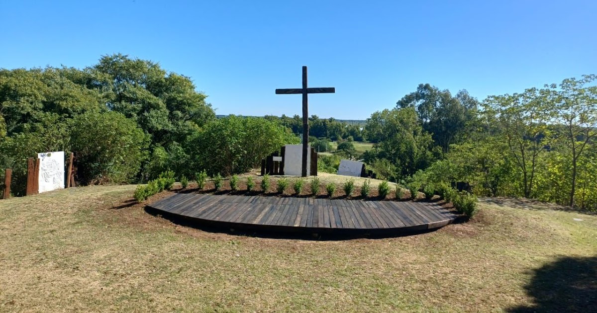 El homenaje a las víctimas del Covid-19 se realizará esta noche en el anfiteatro del Vía Crucis | FM Avenida