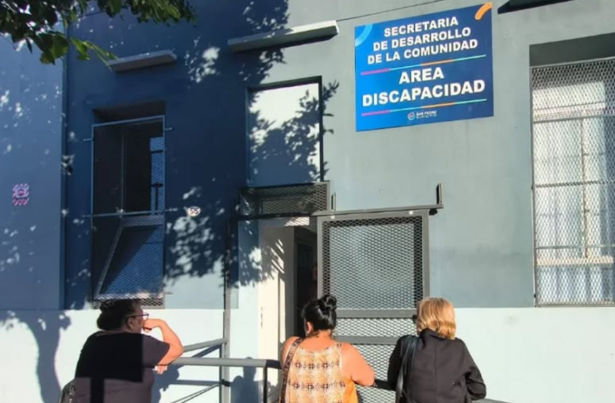 Finalizó el cronograma de atención descentralizada del área de Discapacidad con más de 250 consultas resueltas | FM Avenida