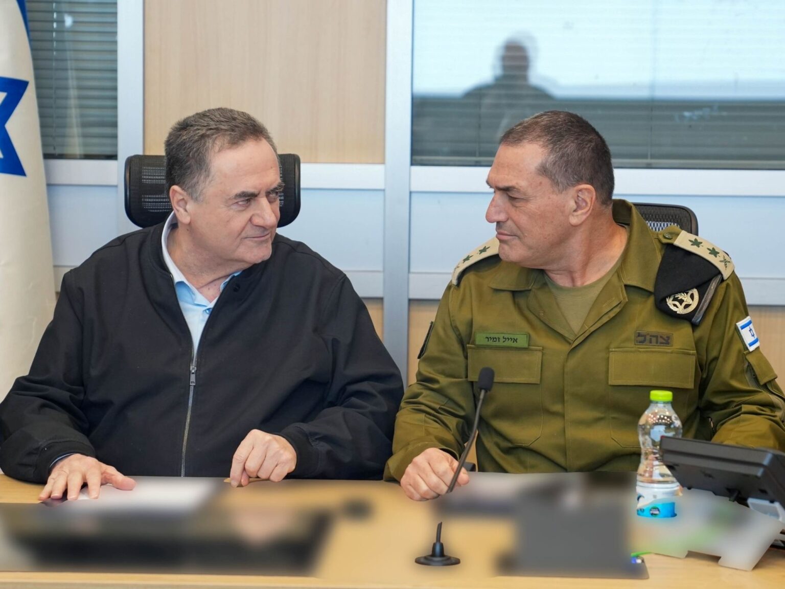 Guerra en Medio Oriente: Israel dice que los ataques a Irán continuarán "sin límite de tiempo" hasta lograr "aplastar al régimen" | FM Avenida