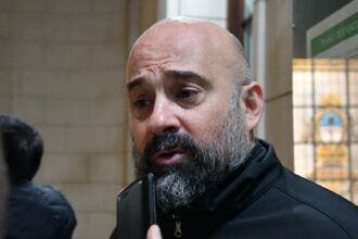 Incendio en depósito de garrafas en Merlo: "Por las explosiones no se puede hacer ataque directo" advierte Defensa Civil | FM Avenida