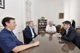 Kicillof se reunió con los obispos para hablar de "los desafíos que plantea la situación económica y social" | FM Avenida
