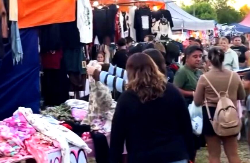 La feria y la bronca: la polémica volvió a encenderse con los puestos del festival en el Paseo Público | FM Avenida