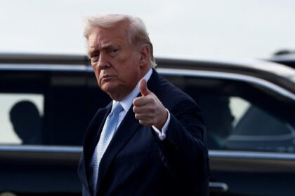 La guerra de Donald Trump contra Irán inquieta a los indecisos de cara a elecciones legislativas en EE.UU. | FM Avenida