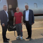 Liberaron al gendarme Nahuel Gallo tras 448 días preso en Venezuela: la AFA gestionó el vuelo humanitario | FM Avenida