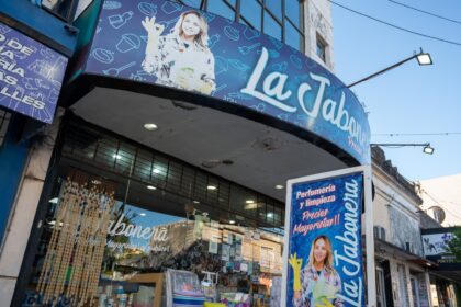 Liquidacion total de La Jabonera: este sábado hay ofertas hasta terminar el stock de calle Mitre al 1500 | FM Avenida