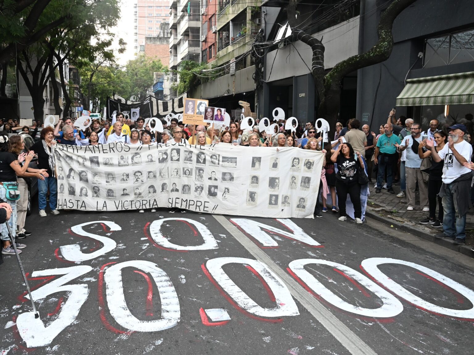 Marcha por el Día de la Memoria, EN VIVO: actos y movilizaciones por los 50 años del golpe de Estado este 24 de marzo | FM Avenida