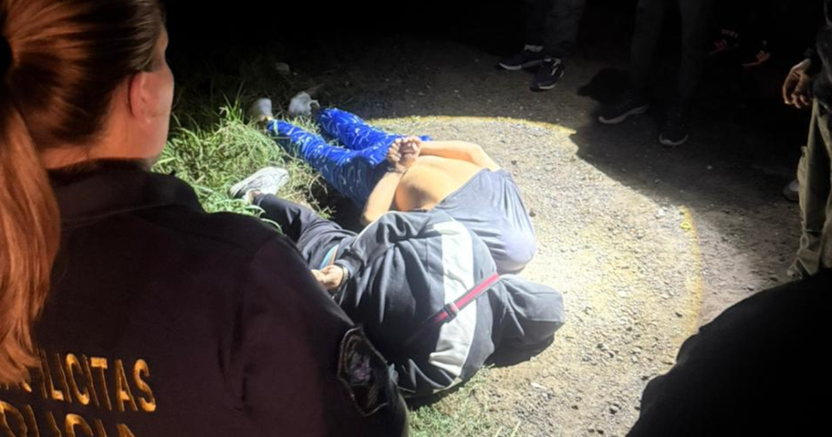 Operativo "Ruta blanca": Dos detenidos, secuestro de un kilo de cocaína y una millonaria suma de dinero (Video) | FM Avenida