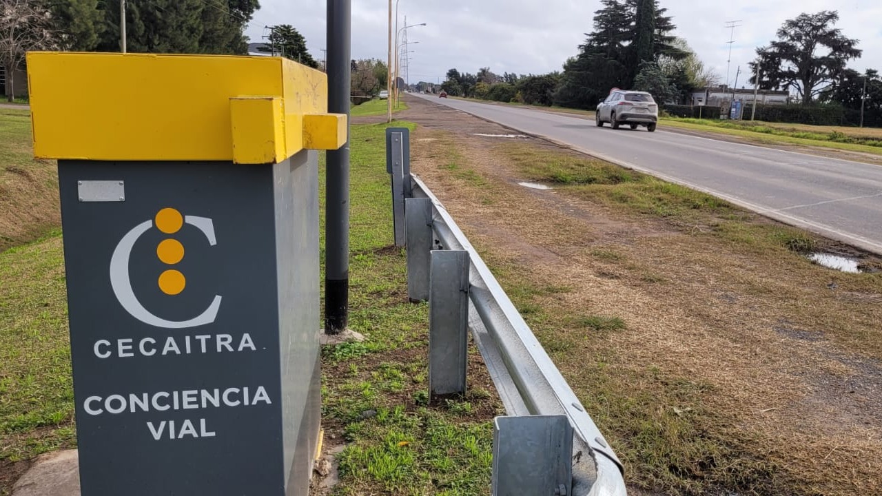 Otro escándalo con las fotomultas: la Provincia dio de baja a Cecaitra por graves irregularidades | FM Avenida
